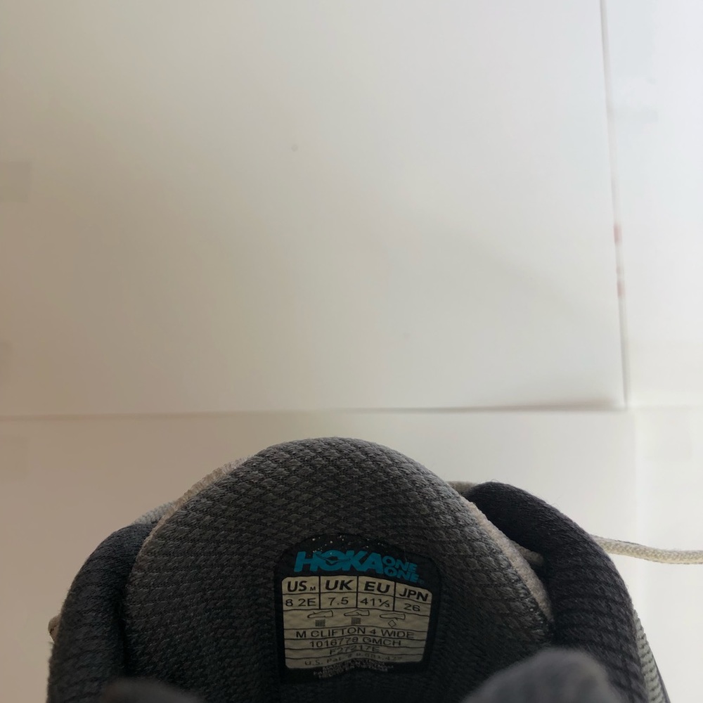 Hoka One One Clifton 4 Running Shoes - Picture 2 of 8